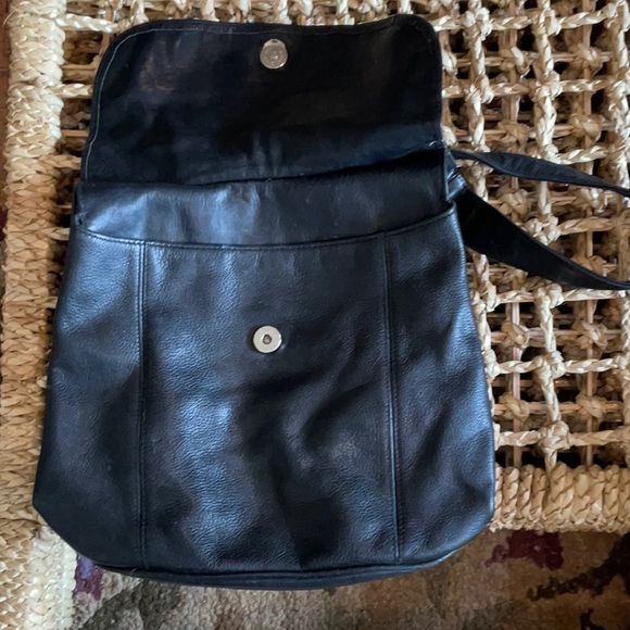 Tignanello shoulder bag/purse - Picture 3 of 6